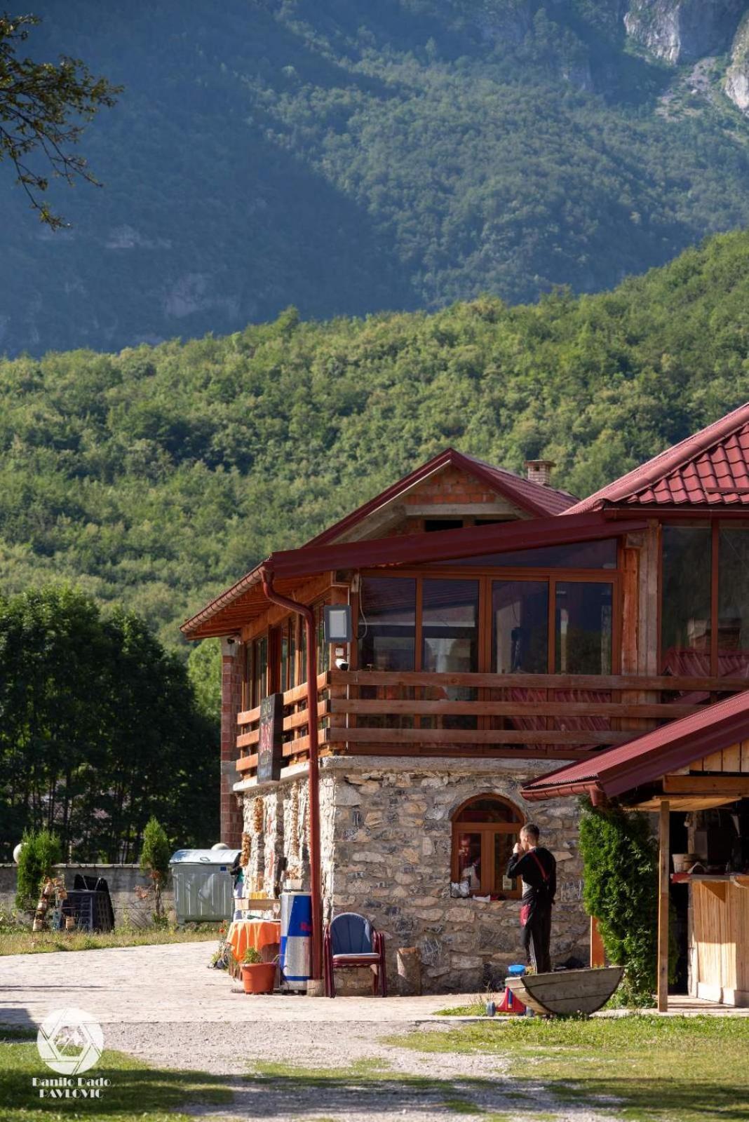 Hotel Ethno Katun Rosi Agrotourism Gusinje Exterior foto